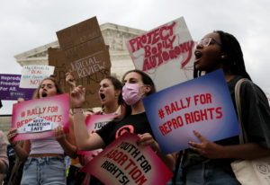 Gen Z at a Roe vs. Wade protest